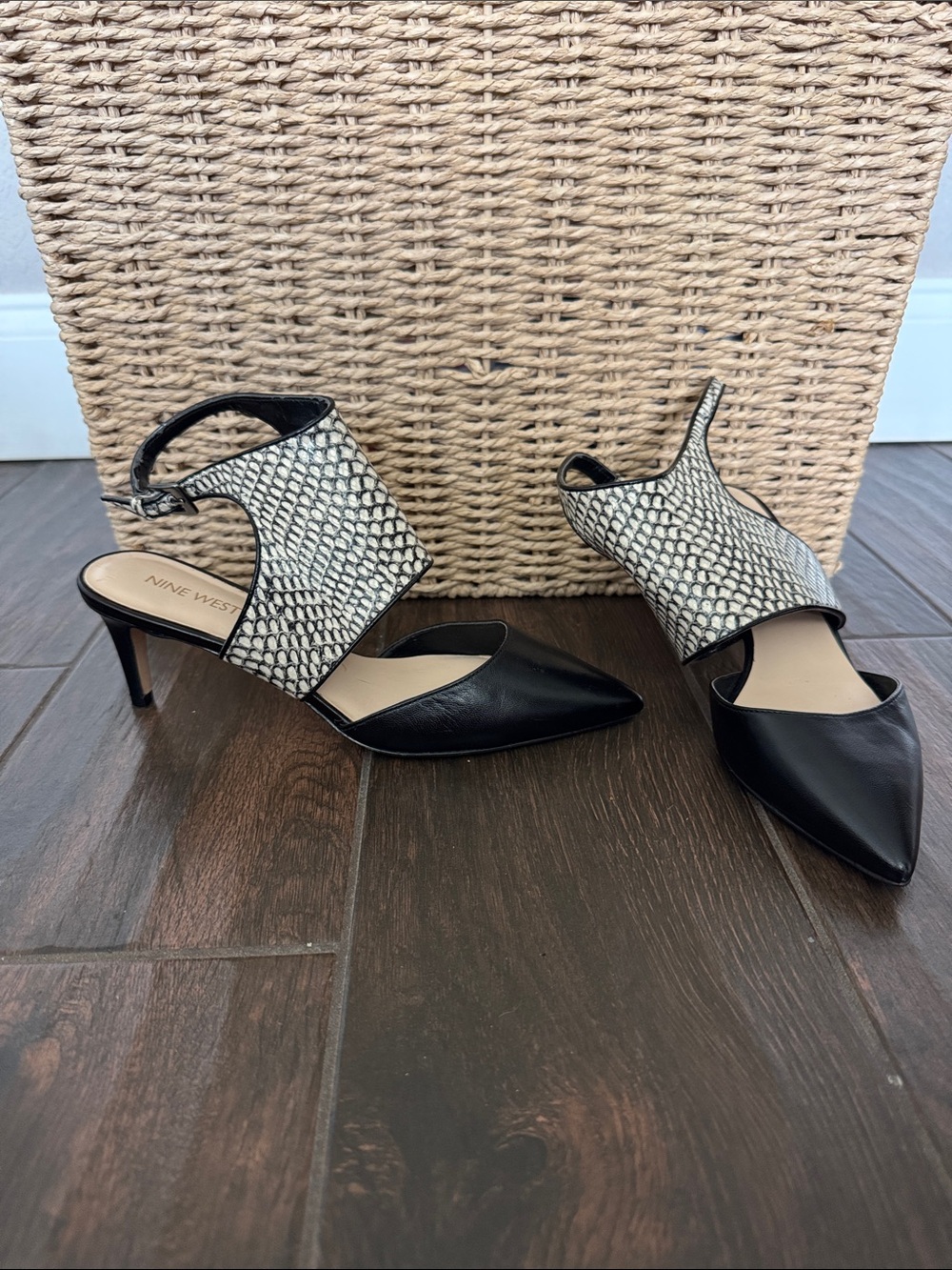 Nine West Black Pointed Slingback Heels with White Snake-Print Panel